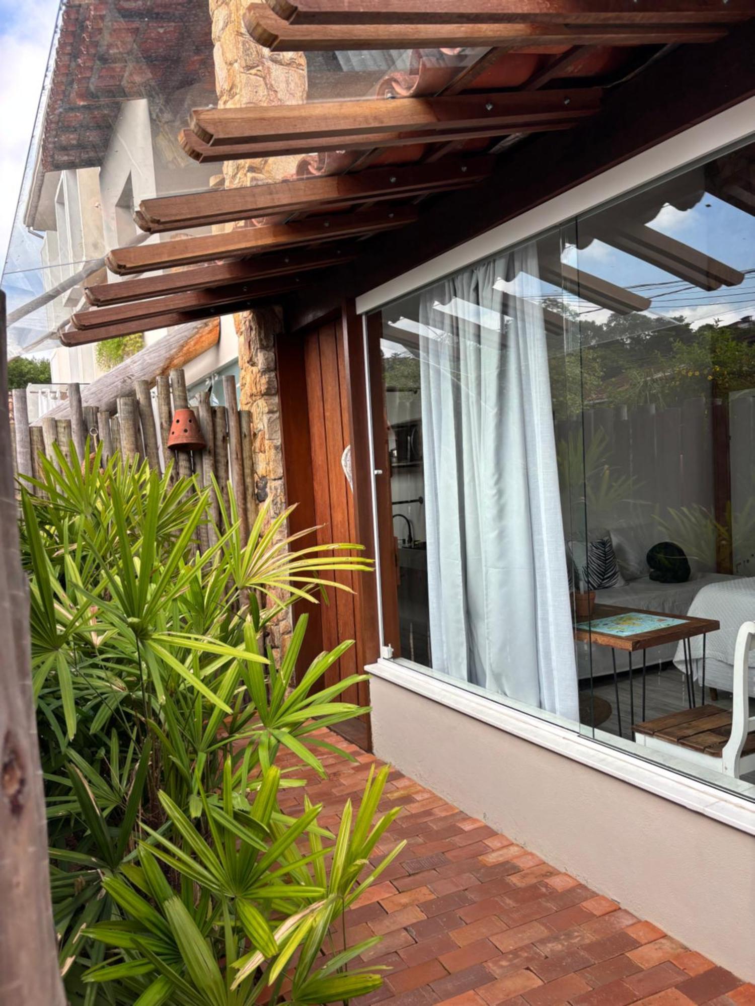 Almas Gemeas Suite Com Cozinha Praia Da Ribeira Ангра дос Рейс Екстериор снимка